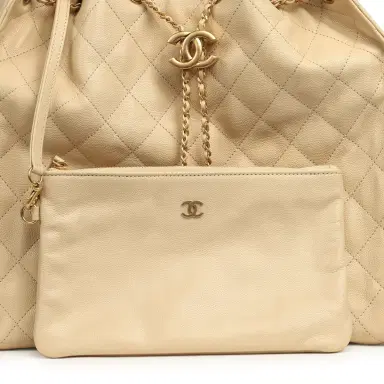 Chanel Chanel Medium 25 Hobo Bag Light Beige Caviar Antique Gold Hardware | Thumbnail 8 Chanel Chanel Medium 25 Hobo Bag Light Beige Caviar Antique Gold Hardware | Thumbnail 8