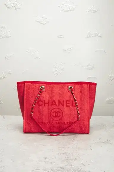 chanel Chanel Small Deauville Tote Bag | Thumbnail 2 chanel Chanel Small Deauville Tote Bag | Thumbnail 2