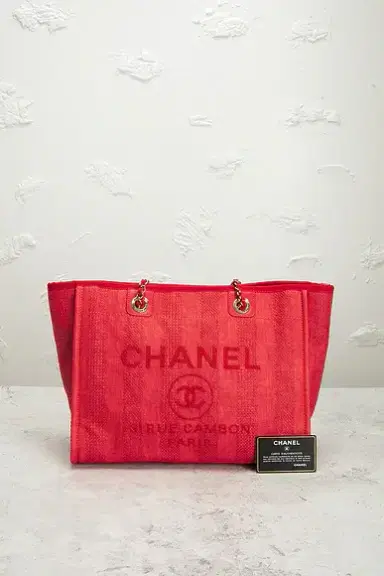 chanel Chanel Small Deauville Tote Bag | Thumbnail 9 chanel Chanel Small Deauville Tote Bag | Thumbnail 9