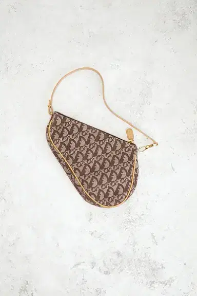 Dior Diorissimo Pochette Saddle Bag | Thumbnail 3 Dior Diorissimo Pochette Saddle Bag | Thumbnail 3