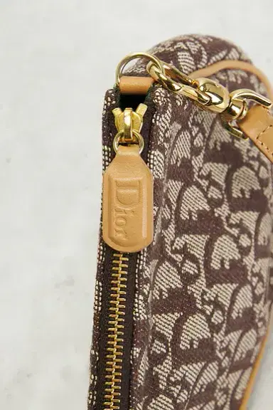 Dior Diorissimo Pochette Saddle Bag | Thumbnail 6 Dior Diorissimo Pochette Saddle Bag | Thumbnail 6