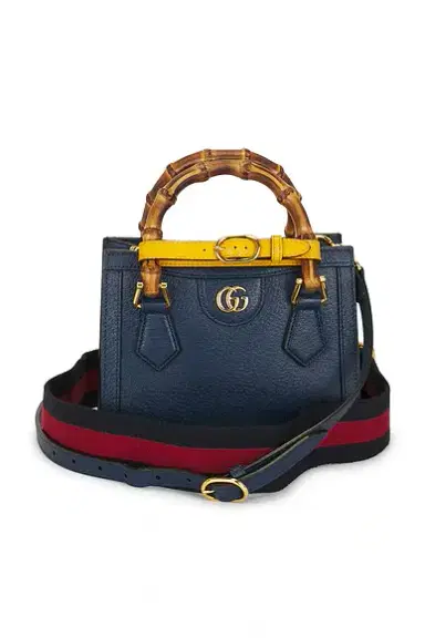 Gucci Diana Handbag | Thumbnail 1 Gucci Diana Handbag | Thumbnail 1