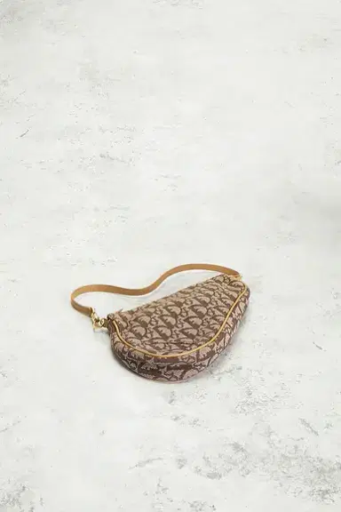 Dior Diorissimo Pochette Saddle Bag | Thumbnail 4 Dior Diorissimo Pochette Saddle Bag | Thumbnail 4