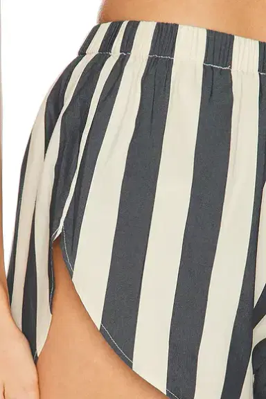 Solid & Striped The Lester Short | Thumbnail 6 Solid & Striped The Lester Short | Thumbnail 6