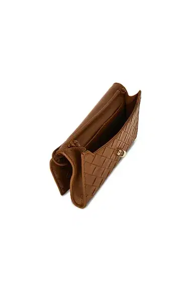 Bottega Veneta Andiamo Slim Pouch On Strap | Thumbnail 5 Bottega Veneta Andiamo Slim Pouch On Strap | Thumbnail 5