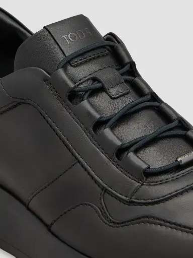 Tod's Men's Sportivo Allacciato Leather Low-Top Sneakers - Black | Thumbnail 5 Tod's Men's Sportivo Allacciato Leather Low-Top Sneakers - Black | Thumbnail 5