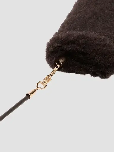 Max Mara Women's Mittens in Alpaca and Wool Teddy Fabric - Brown | Thumbnail 3 Max Mara Women's Mittens in Alpaca and Wool Teddy Fabric - Brown | Thumbnail 3