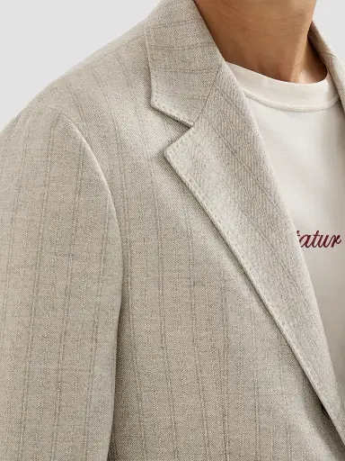 Brunello Cucinelli Men's Striped Cashmere and Silk Diagonal Flannel Deconstructed Cavallo Blazer | Thumbnail 5 Brunello Cucinelli Men's Striped Cashmere and Silk Diagonal Flannel Deconstructed Cavallo Blazer | Thumbnail 5