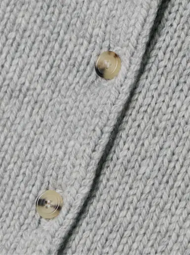 Khaite Nora cropped cashmere cardigan | Thumbnail 4 Khaite Nora cropped cashmere cardigan | Thumbnail 4