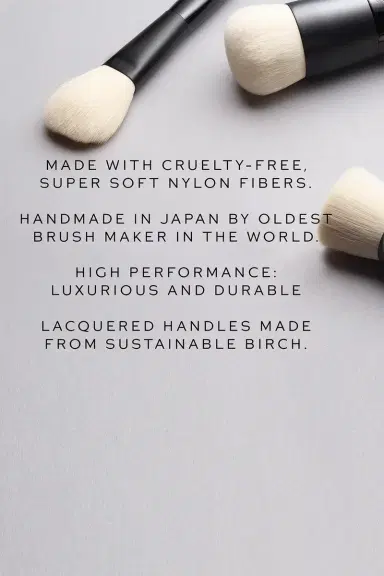 Westman Atelier Liquid Foundation Brush | Thumbnail 2 Westman Atelier Liquid Foundation Brush | Thumbnail 2
