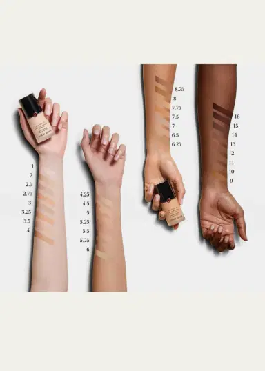 Armani Beauty Power Fabric+ Matte Foundation with Broad-Spectrum SPF 25 | Thumbnail 3 Armani Beauty Power Fabric+ Matte Foundation with Broad-Spectrum SPF 25 | Thumbnail 3