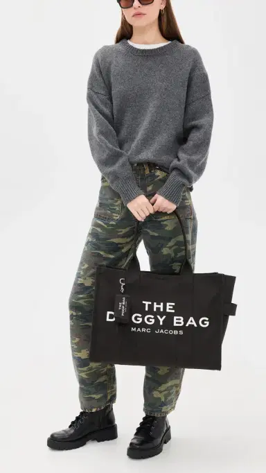 Marc Jacobs The Doggy Bag Black One Size | Thumbnail 3 Marc Jacobs The Doggy Bag Black One Size | Thumbnail 3