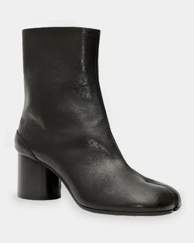 Maison Margiela Tabi Leather Split-Toe Booties | Thumbnail 2 Maison Margiela Tabi Leather Split-Toe Booties | Thumbnail 2
