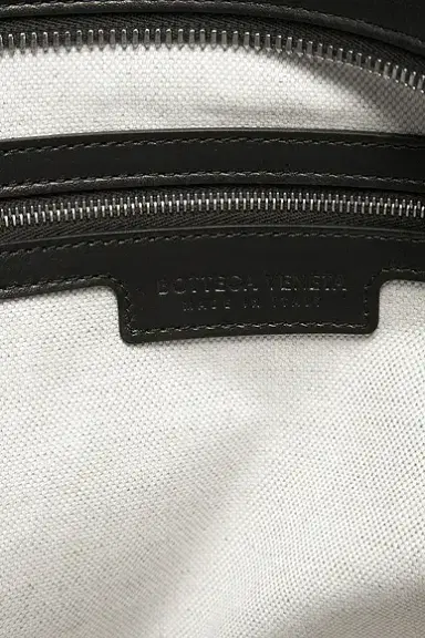 Bottega Veneta Small Zipped Tote Canvas Bonded Intr. 15 Avenue | Thumbnail 5 Bottega Veneta Small Zipped Tote Canvas Bonded Intr. 15 Avenue | Thumbnail 5