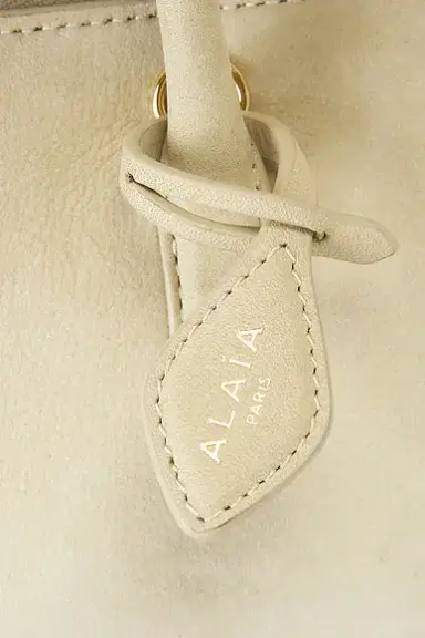 ALAÏA ALAIA Small Delta Bag | Thumbnail 7 ALAÏA ALAIA Small Delta Bag | Thumbnail 7