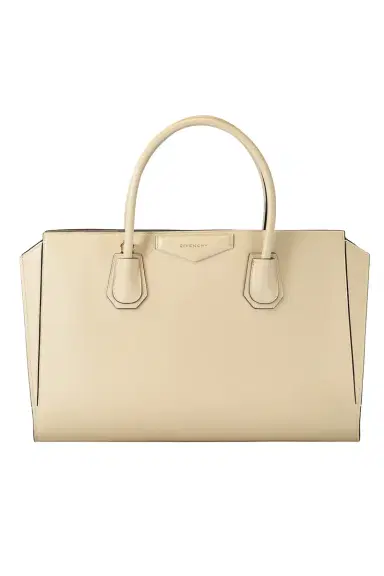 Givenchy Antigona Medum Catchall Bag | Thumbnail 1 Givenchy Antigona Medum Catchall Bag | Thumbnail 1