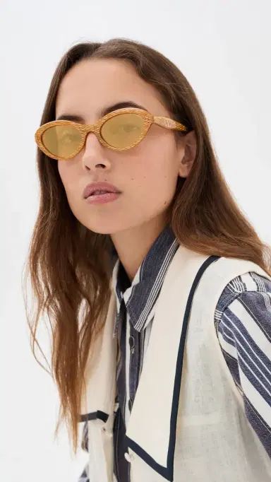 Valentino Dauphin Sunglasses Gold/Yellow One Size | Thumbnail 3 Valentino Dauphin Sunglasses Gold/Yellow One Size | Thumbnail 3