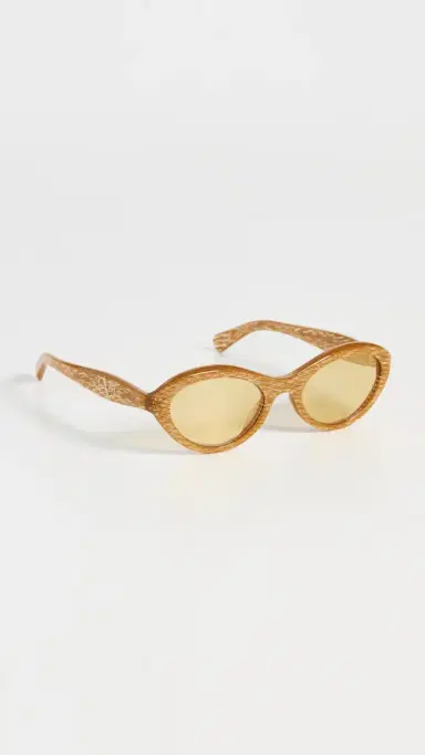 Valentino Dauphin Sunglasses Gold/Yellow One Size | Thumbnail 4 Valentino Dauphin Sunglasses Gold/Yellow One Size | Thumbnail 4