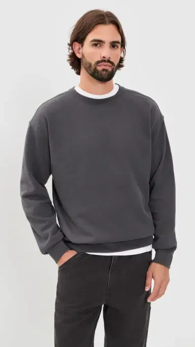 Beyond Yoga uxefleece Crewneck Pullover Black Ash | Thumbnail 2 Beyond Yoga uxefleece Crewneck Pullover Black Ash | Thumbnail 2