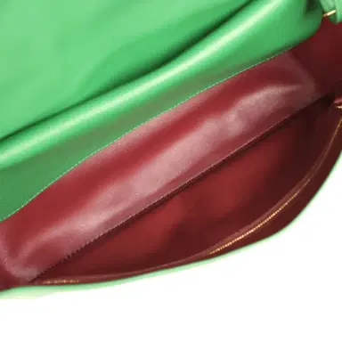 Chanel Chanel Maxi "Souplissimo" Small Flap Bag Green Grained Calfskin Gold Hardware | Thumbnail 9 Chanel Chanel Maxi "Souplissimo" Small Flap Bag Green Grained Calfskin Gold Hardware | Thumbnail 9
