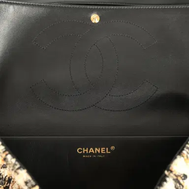 Chanel Chanel Maxi Leopard Print "Souplissimo" Small Flap Bag Brown, Black, White Tweed, Mixed Fibers Gold Hardware | Thumbnail 10 Chanel Chanel Maxi Leopard Print "Souplissimo" Small Flap Bag Brown, Black, White Tweed, Mixed Fibers Gold Hardware | Thumbnail 10