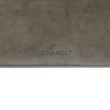 Chanel Chanel Top Handle Long Vanity Case with Chain Dark Grey Suede Gold Hardware | Thumbnail 7 Chanel Chanel Top Handle Long Vanity Case with Chain Dark Grey Suede Gold Hardware | Thumbnail 7