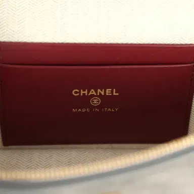 Chanel Chanel Top Handle Long Vanity Case with Chain Dark Grey Suede Gold Hardware | Thumbnail 10 Chanel Chanel Top Handle Long Vanity Case with Chain Dark Grey Suede Gold Hardware | Thumbnail 10