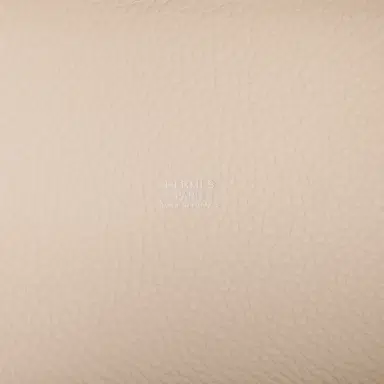 HERMÈS Hermes Picotin Lock 18 Craie Clemence Palladium Hardware | Thumbnail 7 HERMÈS Hermes Picotin Lock 18 Craie Clemence Palladium Hardware | Thumbnail 7