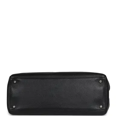Chanel Pre-owned Chanel Large Executive Cerf Tote Bag Black Grained Calfskin Silver Hardware | Thumbnail 6 Chanel Pre-owned Chanel Large Executive Cerf Tote Bag Black Grained Calfskin Silver Hardware | Thumbnail 6