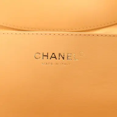 Chanel Pre-owned Chanel Small Shopping Bag Beige Braided Raffia Light Gold Hardware | Thumbnail 10 Chanel Pre-owned Chanel Small Shopping Bag Beige Braided Raffia Light Gold Hardware | Thumbnail 10