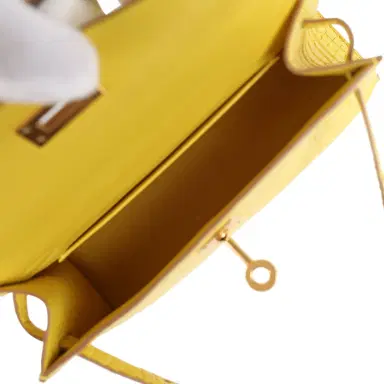 HERMÈS Pre-owned Hermes Kelly 20 Sellier Mimosa Matte Alligator Gold Hardware | Thumbnail 8 HERMÈS Pre-owned Hermes Kelly 20 Sellier Mimosa Matte Alligator Gold Hardware | Thumbnail 8