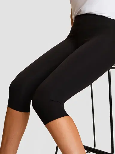 Commando Women's Neoprene Capri Leggings - Black | Thumbnail 6 Commando Women's Neoprene Capri Leggings - Black | Thumbnail 6