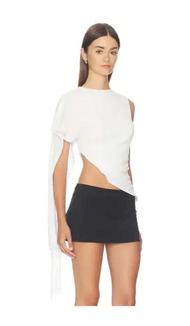 superdown x Blake Evin Arie Fringe Top | Thumbnail 2 superdown x Blake Evin Arie Fringe Top | Thumbnail 2