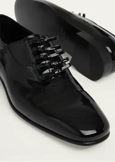 Valentino Garavani Men's Pas Des Dieux Oxfords in Patent Leather | Thumbnail 5 Valentino Garavani Men's Pas Des Dieux Oxfords in Patent Leather | Thumbnail 5