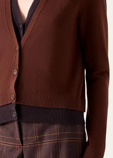 Akris punto Wool-Cashmere V-Neck Cardigan | Thumbnail 5 Akris punto Wool-Cashmere V-Neck Cardigan | Thumbnail 5