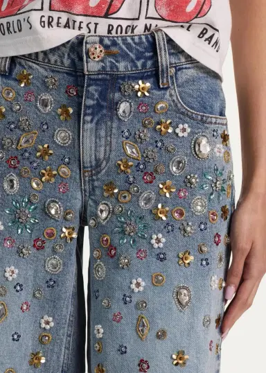 Alice + Olivia Amazing Embellished Mid-Rise Baggy Jeans | Thumbnail 5 Alice + Olivia Amazing Embellished Mid-Rise Baggy Jeans | Thumbnail 5