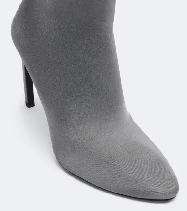 Victoria Beckham Harlow jersey over-the-knee boots | Thumbnail 4 Victoria Beckham Harlow jersey over-the-knee boots | Thumbnail 4