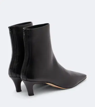 Toteme Leather ankle boots | Thumbnail 4 Toteme Leather ankle boots | Thumbnail 4