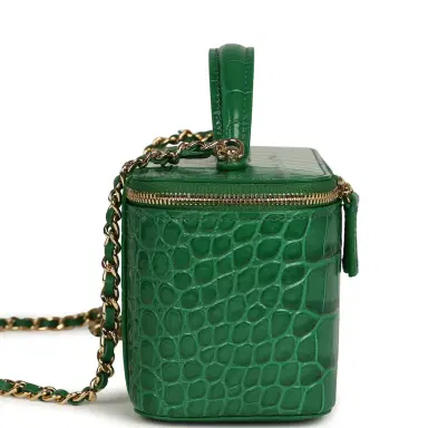 Chanel Chanel Small Top Handle Vanity Case Green Croc Embossed Calfskin Gold Hardware | Thumbnail 3 Chanel Chanel Small Top Handle Vanity Case Green Croc Embossed Calfskin Gold Hardware | Thumbnail 3