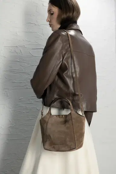 Brunello Cucinelli Sartorial Small Bucket Bag | Thumbnail 4 Brunello Cucinelli Sartorial Small Bucket Bag | Thumbnail 4