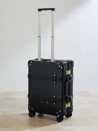 Globe-Trotter Centenary Leather Carry-On Suitcase - Men | Thumbnail 3 Globe-Trotter Centenary Leather Carry-On Suitcase - Men | Thumbnail 3