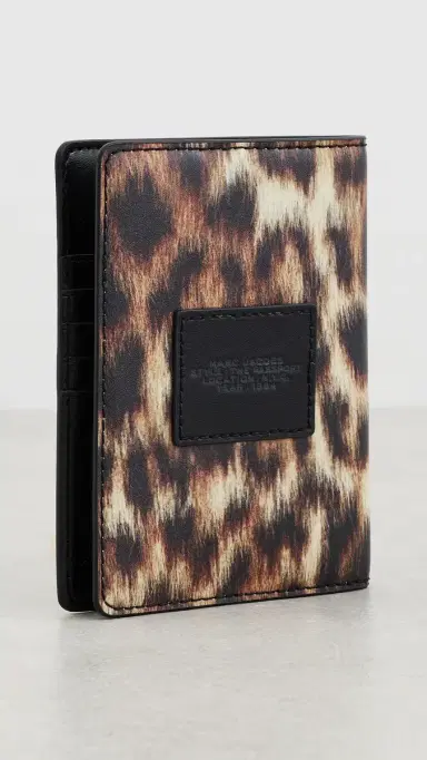 Marc Jacobs The Passport Case Brown Multi One Size | Thumbnail 3 Marc Jacobs The Passport Case Brown Multi One Size | Thumbnail 3