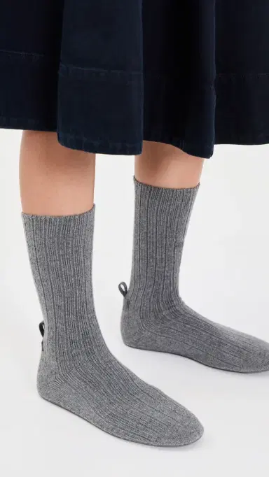 Brave Pudding Hampton Cashmere Stroll Boots | Thumbnail 3 Brave Pudding Hampton Cashmere Stroll Boots | Thumbnail 3