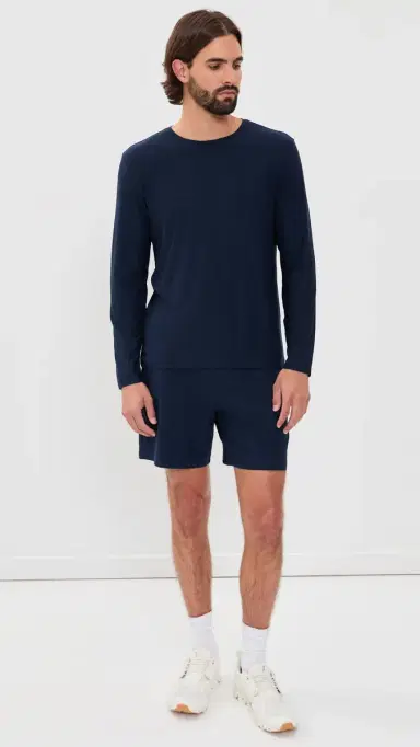 Beyond Yoga Always Beyond Long Sleeve Crew 2.0 Nocturnal Navy | Thumbnail 5 Beyond Yoga Always Beyond Long Sleeve Crew 2.0 Nocturnal Navy | Thumbnail 5