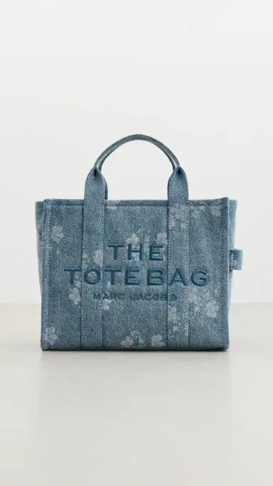 Marc Jacobs The Medium Denim Tote Bag Indigo Multi One Size | Thumbnail 2 Marc Jacobs The Medium Denim Tote Bag Indigo Multi One Size | Thumbnail 2