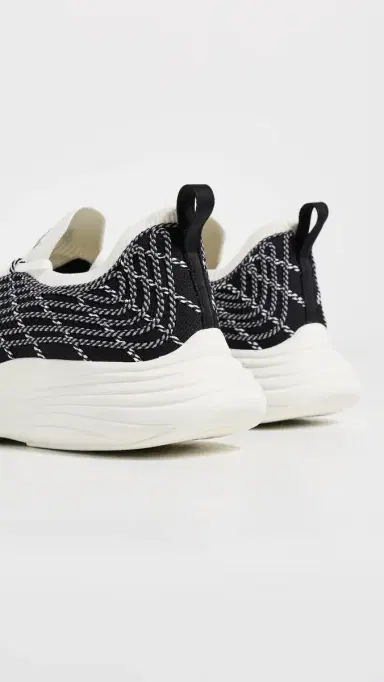 APL Zipline Sneakers Black//Shark | Thumbnail 3 APL Zipline Sneakers Black//Shark | Thumbnail 3