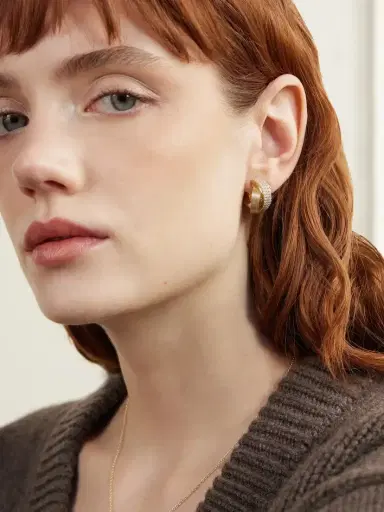 Sydney Evan Tri Linked 14-karat Gold And Diamonds Hoop Earrings | Thumbnail 2 Sydney Evan Tri Linked 14-karat Gold And Diamonds Hoop Earrings | Thumbnail 2