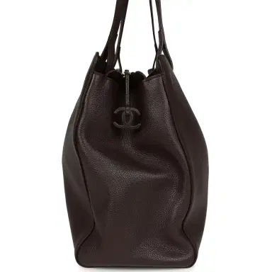 Chanel Chanel XXL "It Girl" Shopping Tote Brown Grained Calfskin Gold Hardware | Thumbnail 3 Chanel Chanel XXL "It Girl" Shopping Tote Brown Grained Calfskin Gold Hardware | Thumbnail 3