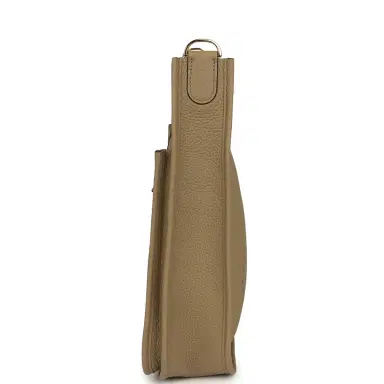 HERMÈS Hermes Evelyne III PM Beige Marfa Clemence Gold Hardware | Thumbnail 3 HERMÈS Hermes Evelyne III PM Beige Marfa Clemence Gold Hardware | Thumbnail 3
