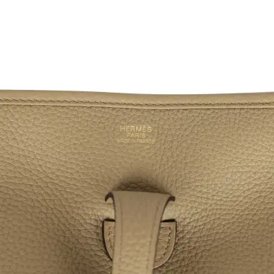HERMÈS Hermes Evelyne III PM Beige Marfa Clemence Gold Hardware | Thumbnail 7 HERMÈS Hermes Evelyne III PM Beige Marfa Clemence Gold Hardware | Thumbnail 7